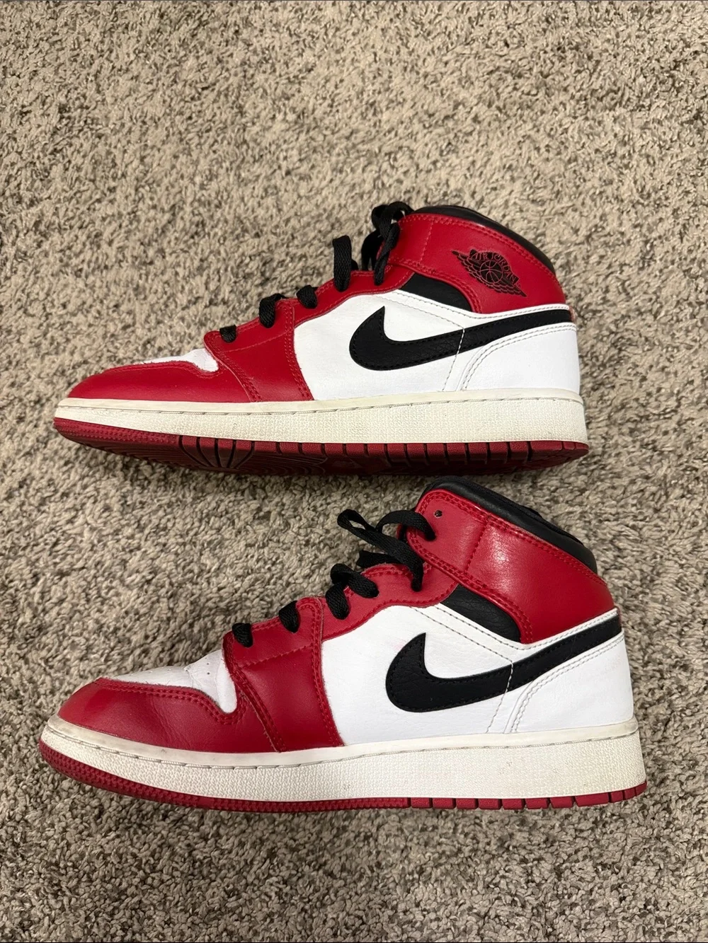 Nike Kids Red White Black Mid-Top Sneakers
